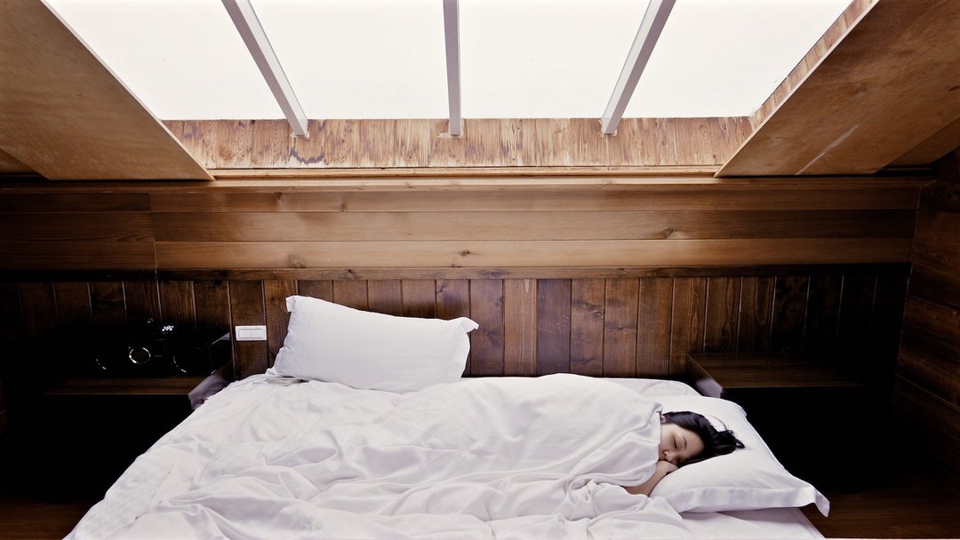 睡眠障害を抱えていませんか？より良い睡眠のための10の秘訣